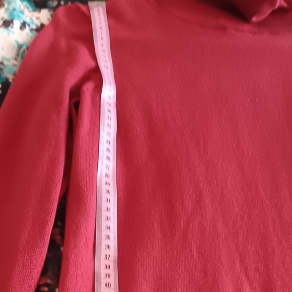 Amazon Essentials Women's Liteweight Turtle-Neck - Picture 10 of 12